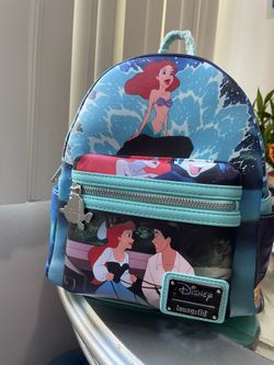 Loungefly Backpacks 🎒