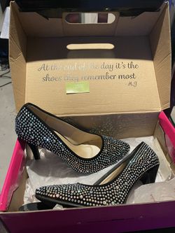New Heels Size 7