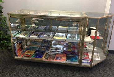 Showcase Display Cabinet for Sale