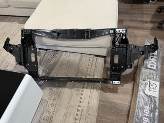 2020-2023 Kia stinger Radiator support