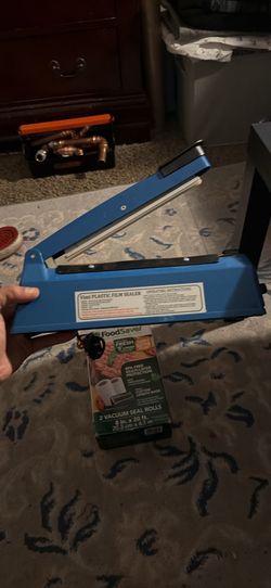 Heat sealer