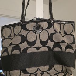 Authentic Coach Signature Stripe Tote