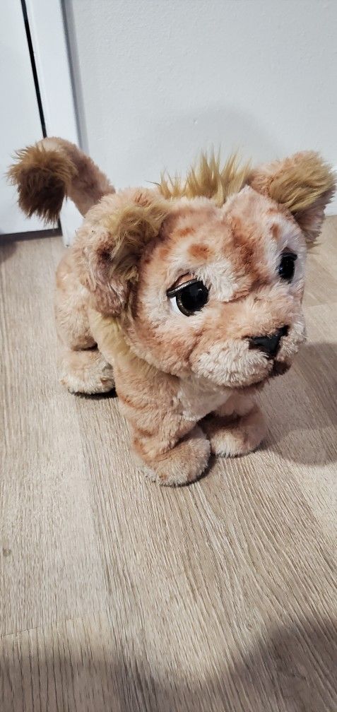 Disney the Lion King Mighty Roar Simba Interactive 2016 Hasbro Furreal Friends