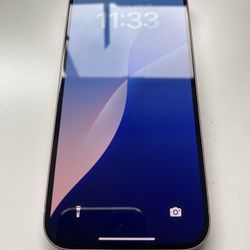 iPhone 15 Pink