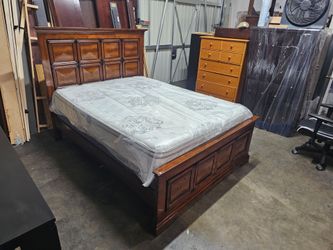 Queen Wood Panel Bed Frame with Mattress