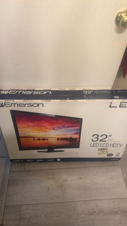 32 inch Emerson Tv