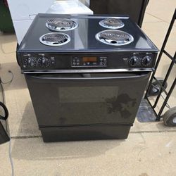 😁 Landlord Special!😁Complete Kitchen Bundles Electric Stove Refrigerator Above Range Microwave 30DayWarranty Delivery Available If Needed For A Fee 