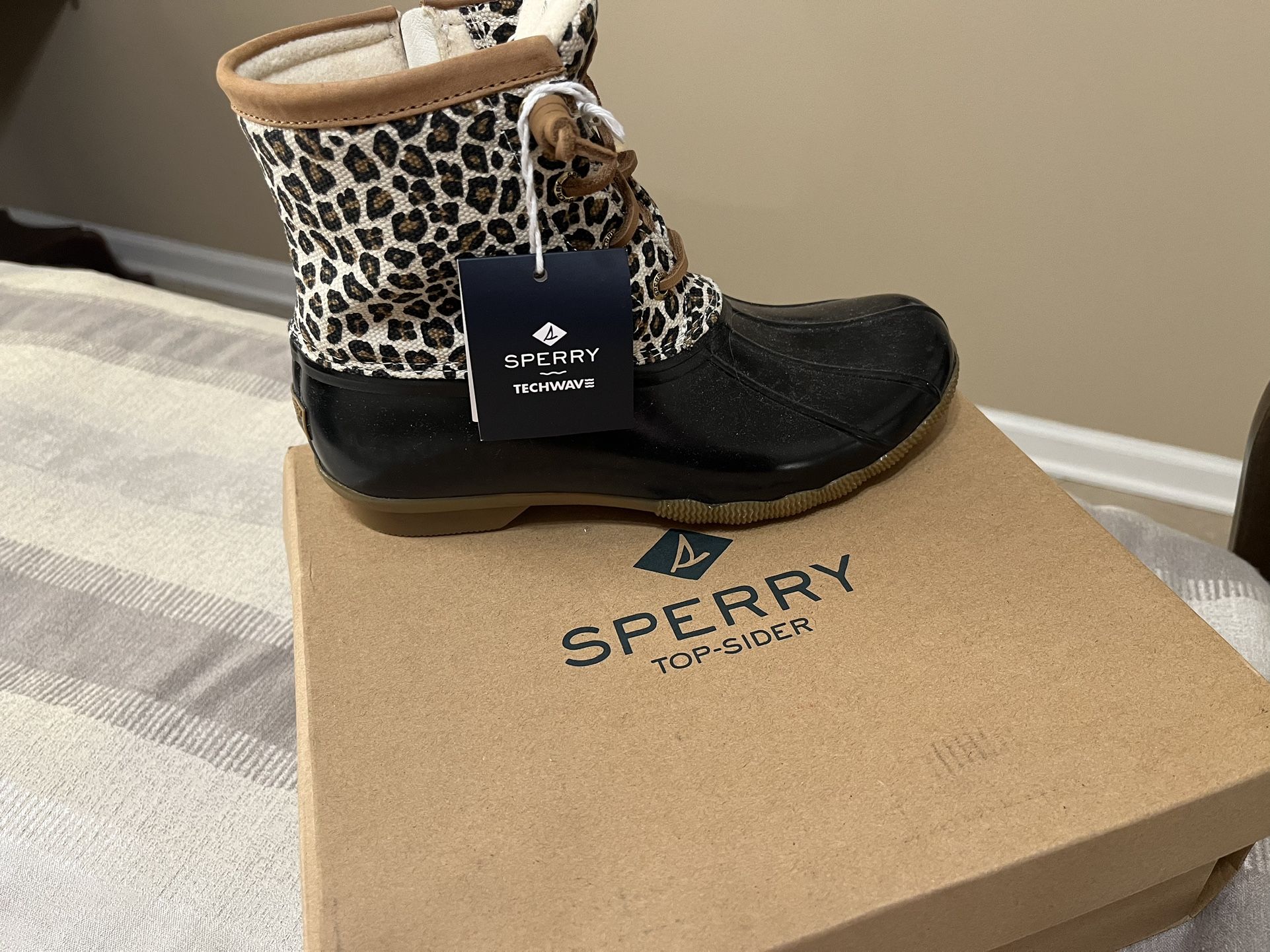 Sperry Ladies Boots