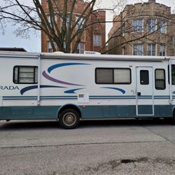 2000 Coachman 