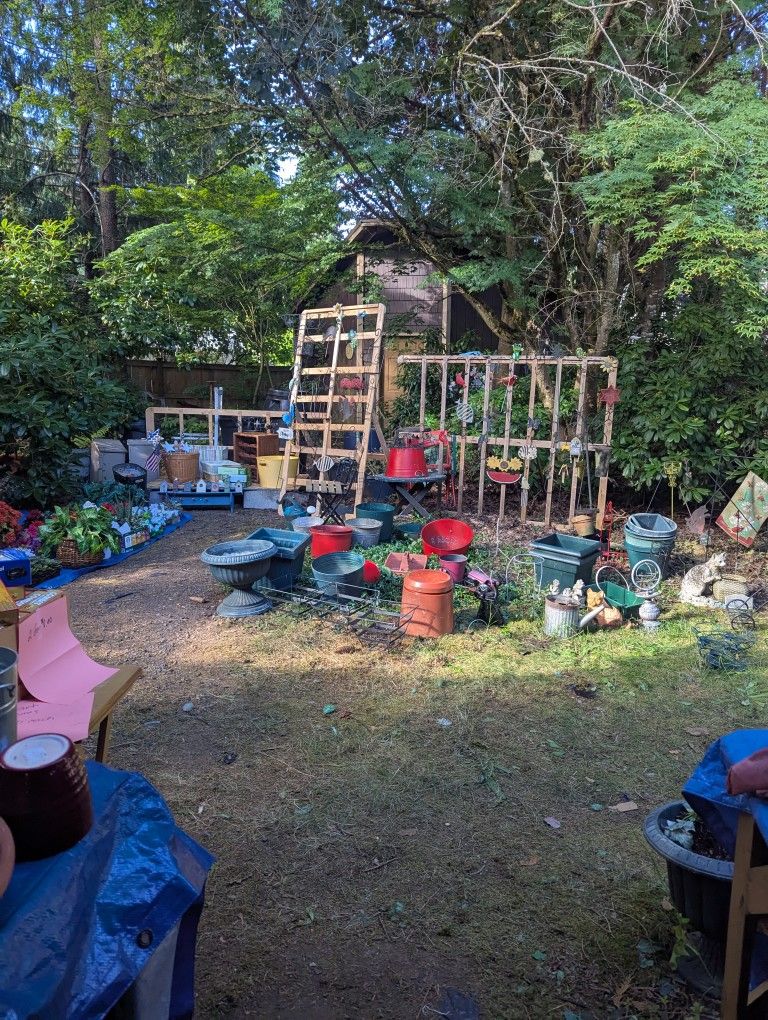 Garage/Estate Sale