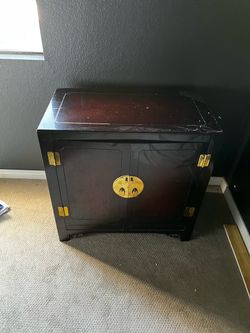 Chinese chest