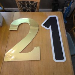 FREE - Large Plastic Gold #2 and Black & White #1