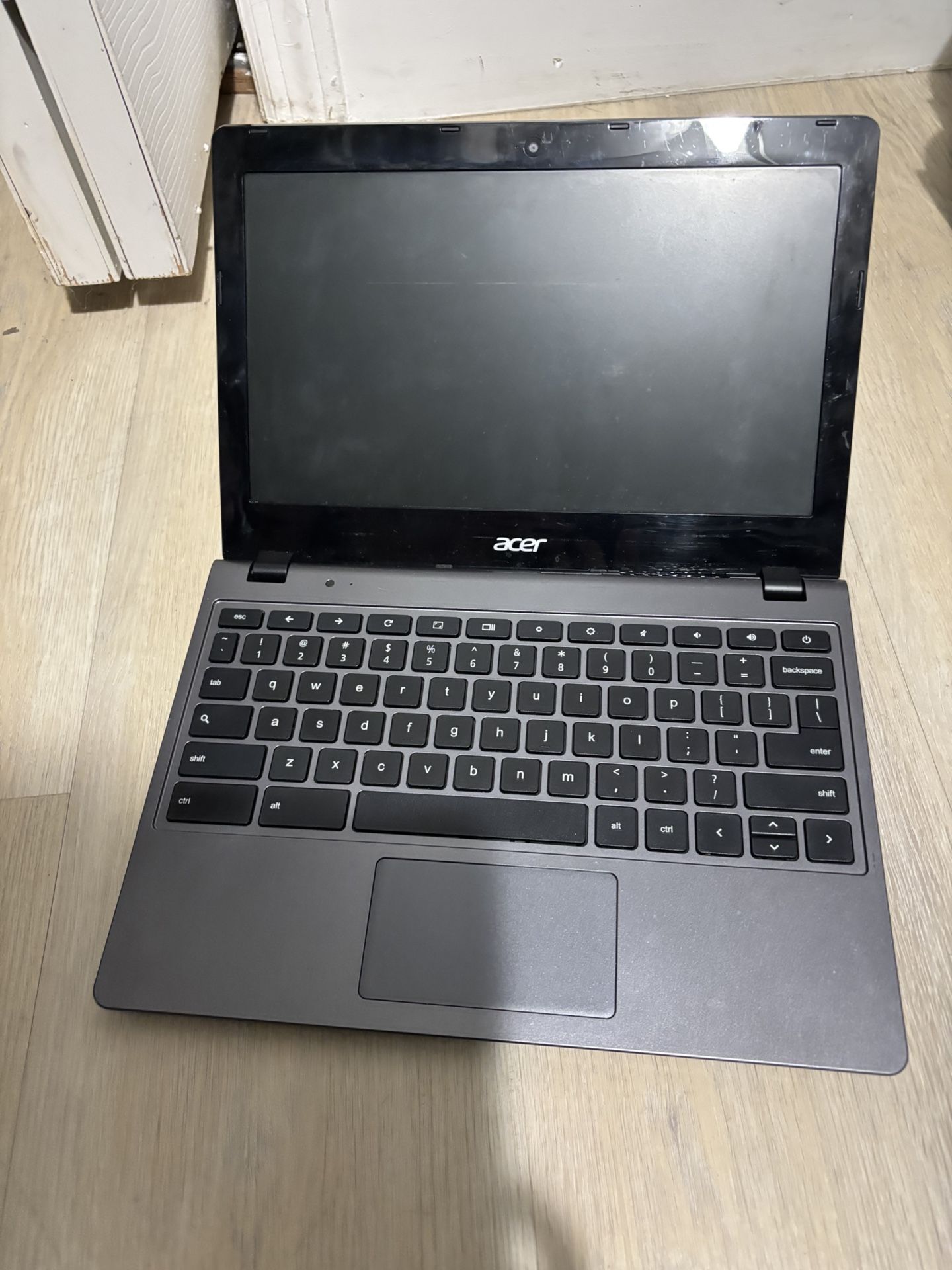 Chromebook With Charger 