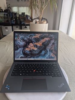 Lenovo ThinkPad X13 Gen 2 / Touchscreen / 11th Gen i5 / 16GB RAM / 512GB SSD / Windows 11