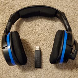 Turtle Beach Stealth 600 Wireless Headset for PlayStation 5 and PlayStation 4
