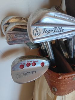 Golf. Clubs