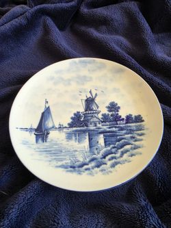 Vintage 🇩🇪 German Porcelain "Delft Blue" Style Windmill Plate $20 OBO