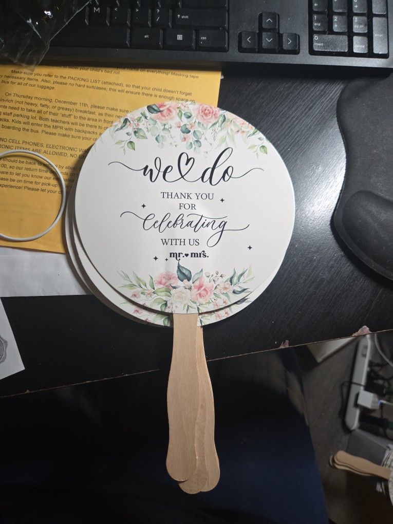 34 FANS FOR Newlywed