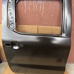 2022-2023-2024 Nissan Frontier rear door RH