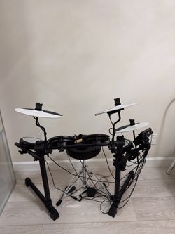Electronic DRUM SET - Like New!!