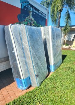 NEW QUEEN PILLOW TOP MATTRESS AND BOX SPRING -- Also Available In All Sizes.