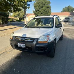 FOR SALE: 2006 Kia Sportage V6 – Clean Title – Excellent Condition!
