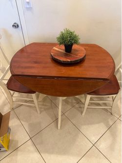 *Moving Sale* Bistro table