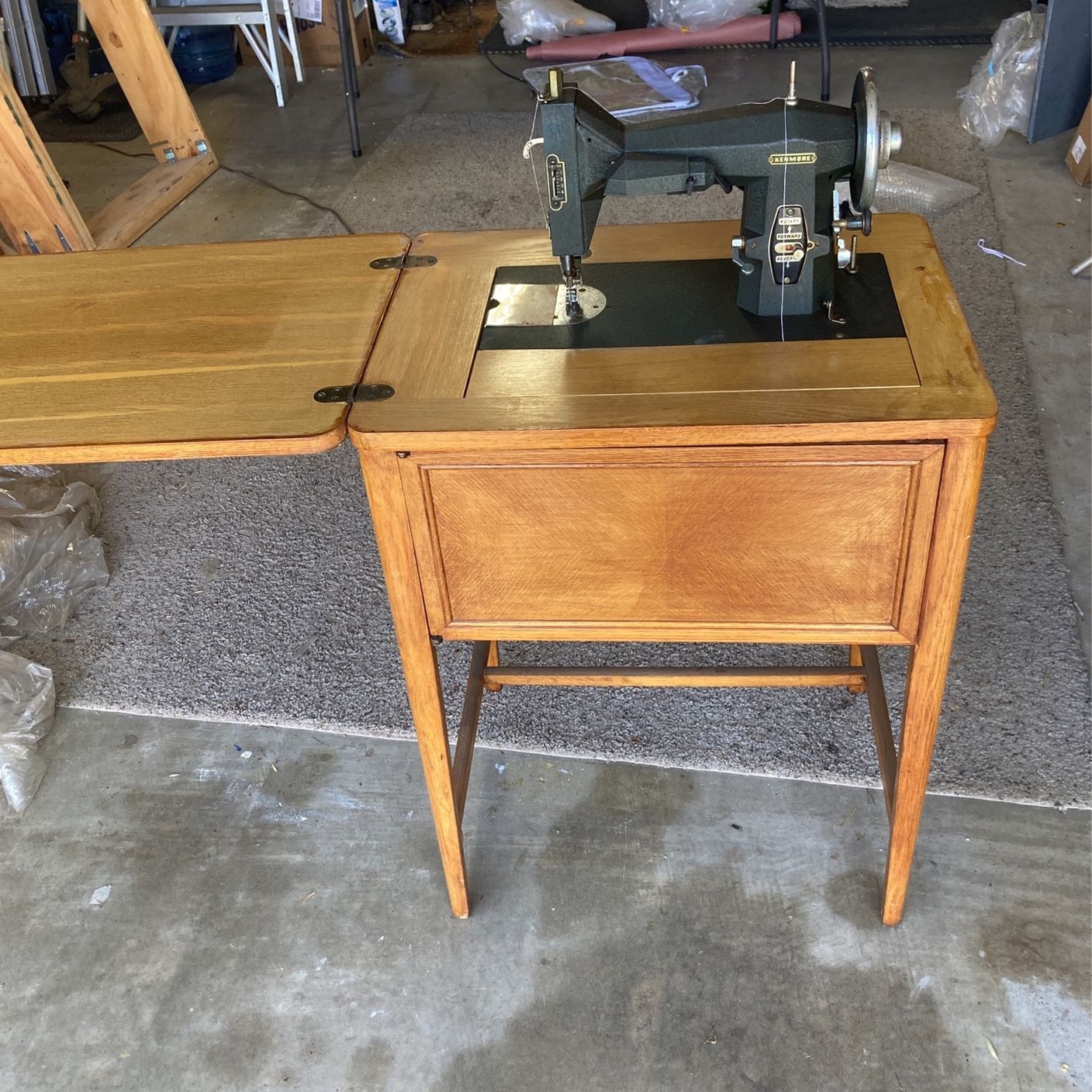 Kenmore Sewing Machine Model 54 and Cabinet (BR1-DW)