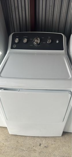 Electric  dyer  brand  new.