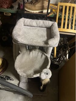 Cat playhouse