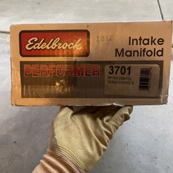Edelbrock Intake Manifold