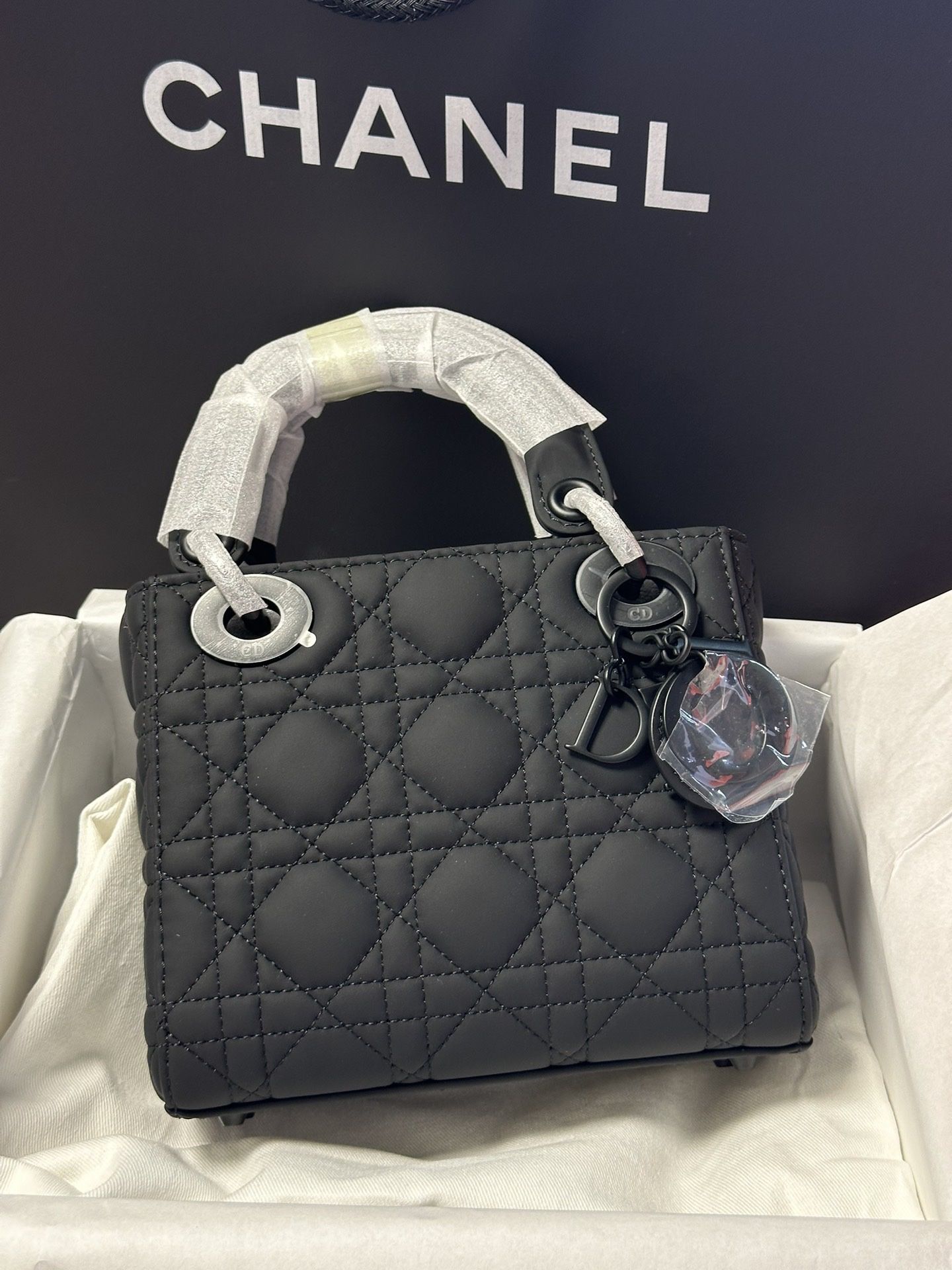 Classic Duchess Bag