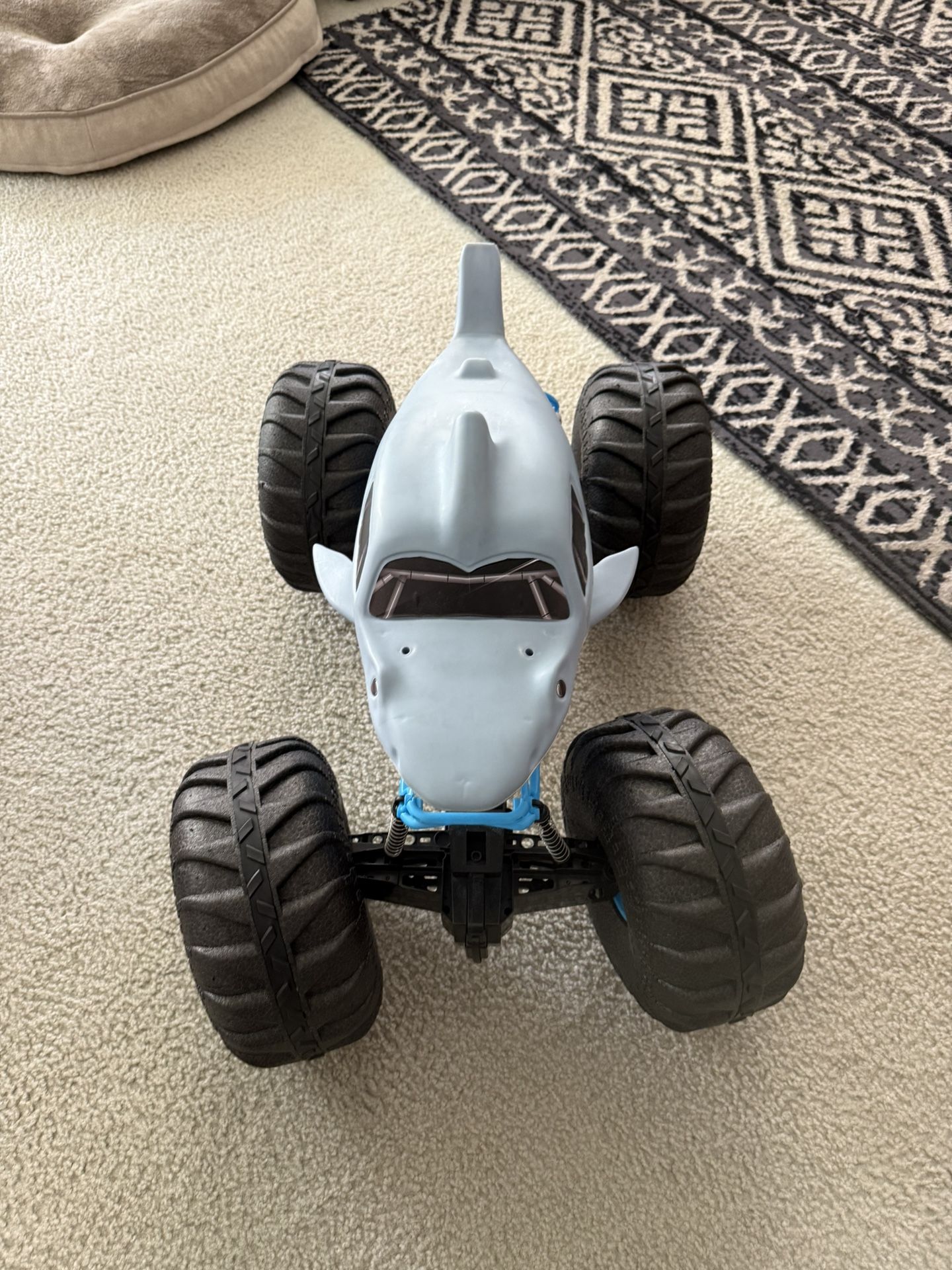 Shark remote Car