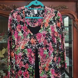 Women's Size Medium Flower Print Blouse