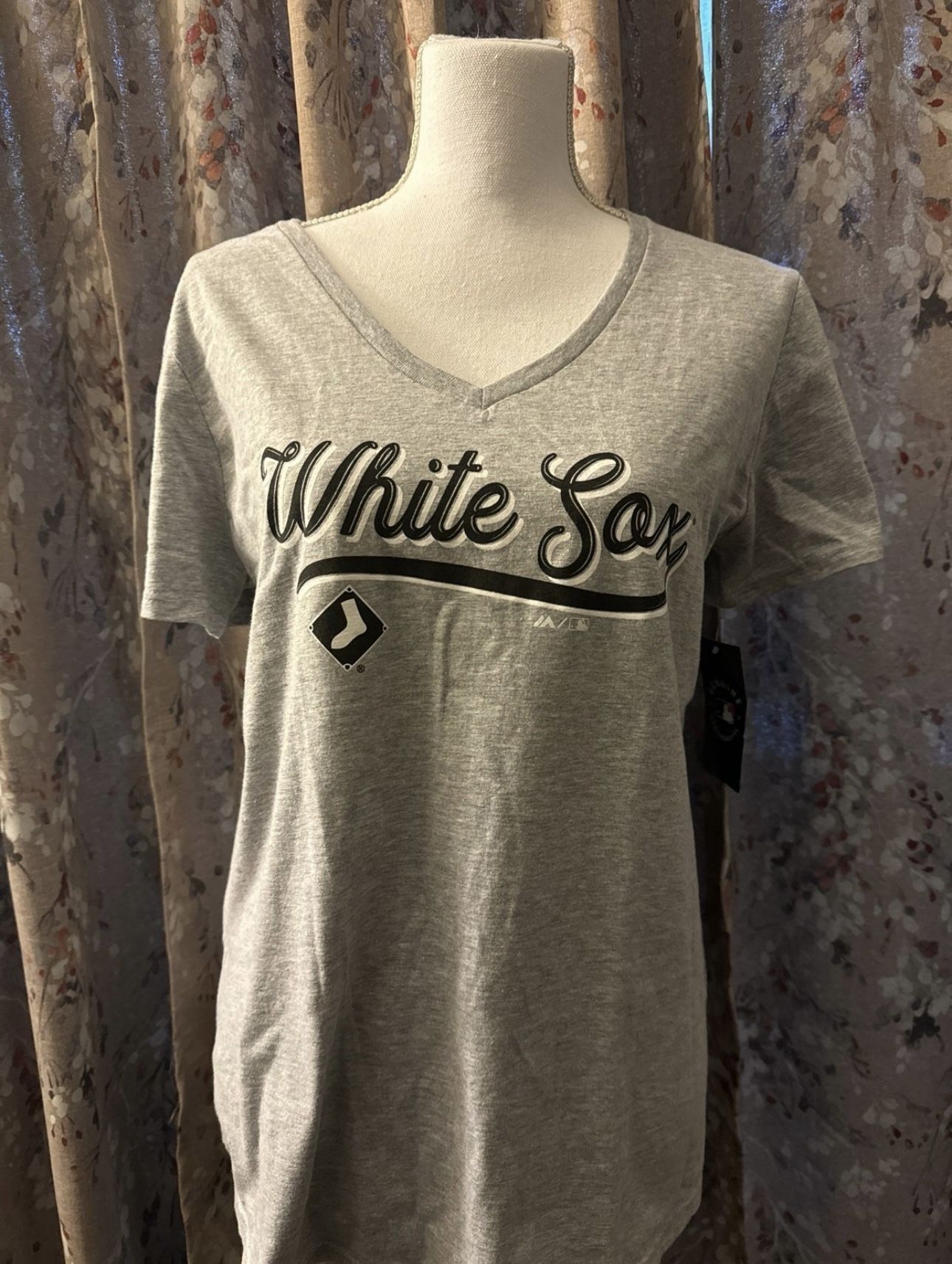 white sox jersey. Size L