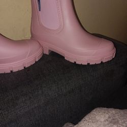 Pink Boots 