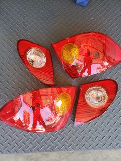 2003 Toyota Corrola Rear Light set