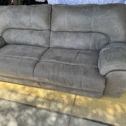 Reclining Sofa 