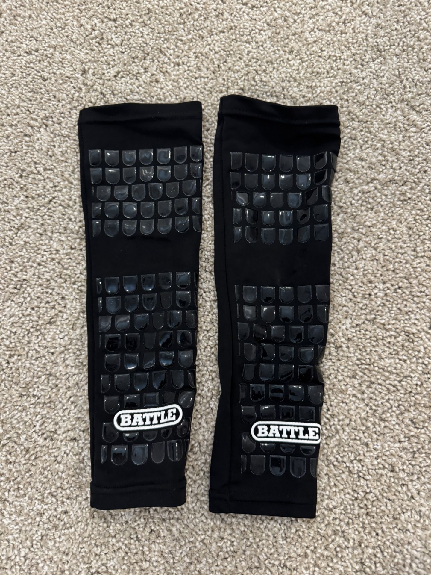 New Battle arm sleeves with grip - youth Small