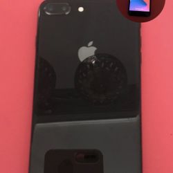 iPhone 8 Plus 