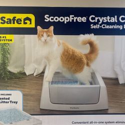 PetSafe Scoop free Crystal Classic Self And Cleaning Litter Box