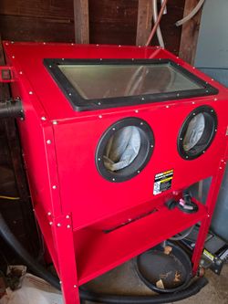 Sand blasting stand up cabinet like new