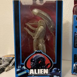 Neca Alien
