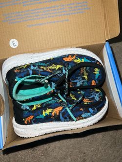 Toddler shoes