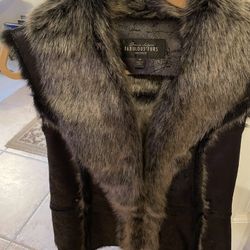 Women’s Faux Fur Vest