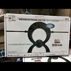 Antennas Direct ClearStream MAX-V Indoor Outdoor HDTV Antenna