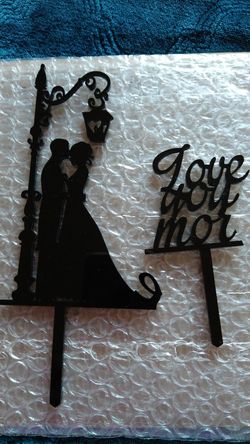 Cake topper