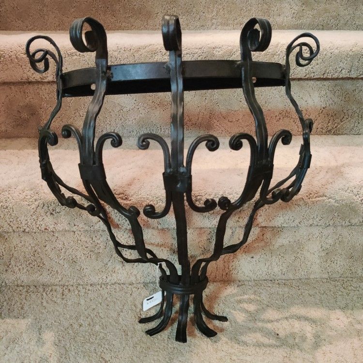 VINTAGE HEAVY BAROQUE WALL SHELF