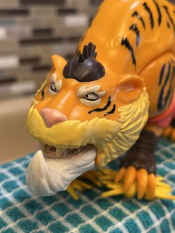 Villain Svengeance in his Tiger form, Minions Final Battle Story Pack Figure. 9”