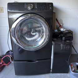 Samsung dryer w/ pedestal